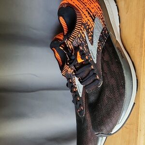 Brooks Ricochet Orange and Black Athletic Shoes